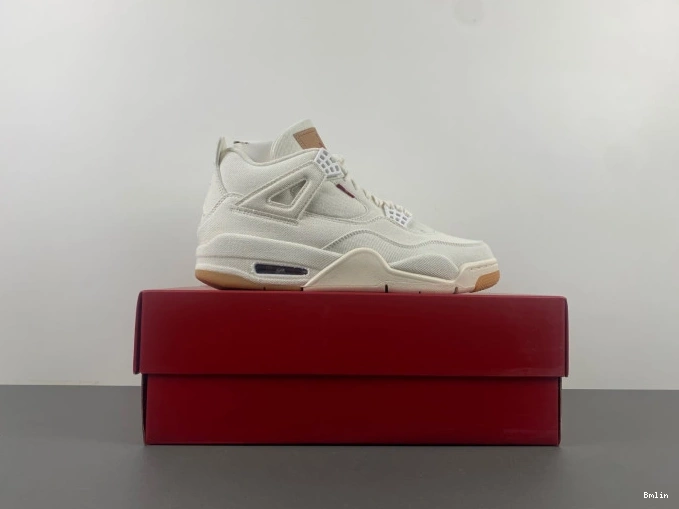 Bmlin Levi's x 'White' AO2571-100 Air 4 Jordan 0716